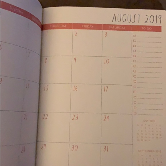 🌸RAE DUNN🌸Best Year Ever 2020 Monthly Planner. - Picture 3 of 8